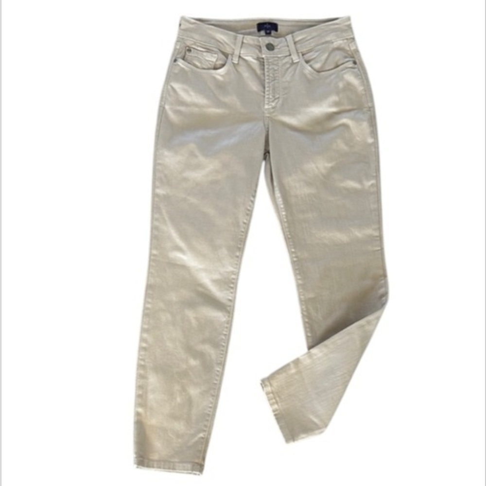 NYDJ cream colored ankle jeans size 0P petite zero